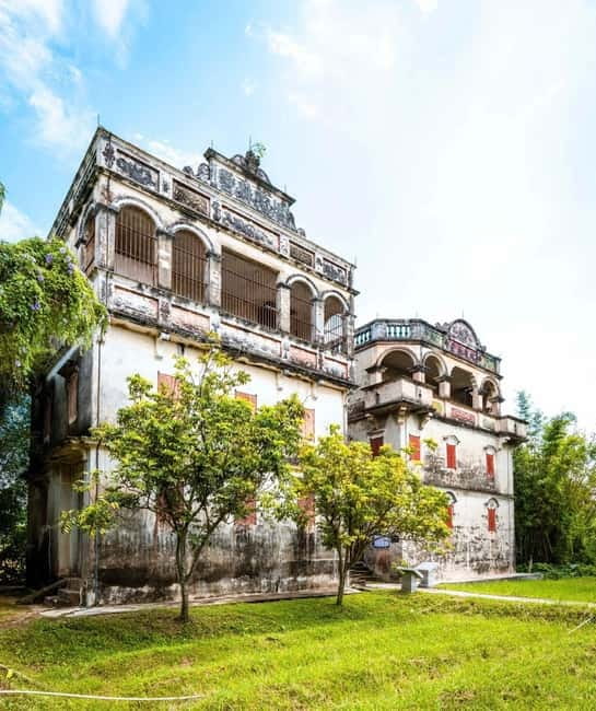 From Guangzhou: UNESCO Watchtowers & Ancient Villages Tour - What the $365 price really covers