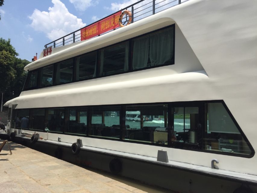 From Guilin: 4 Star Luxury Li River Cruise with Buffet Lunch - Why the Li River is worth seeing from a boat