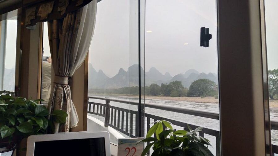 From Guilin: 4 Star Luxury Li River Cruise with Buffet Lunch - Audio commentary instead of a live guide