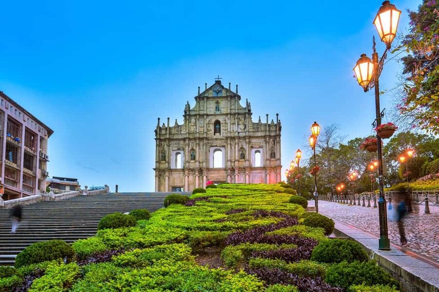 From Hong Kong: Macau Day Tour with R/T Ferry, Lunch, Pickup - Starting with hotel pickup and the Turbojet