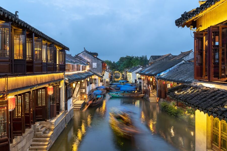 From Shanghai: Private Zhujiajiao Tour with Boat Ride - Key points at a glance