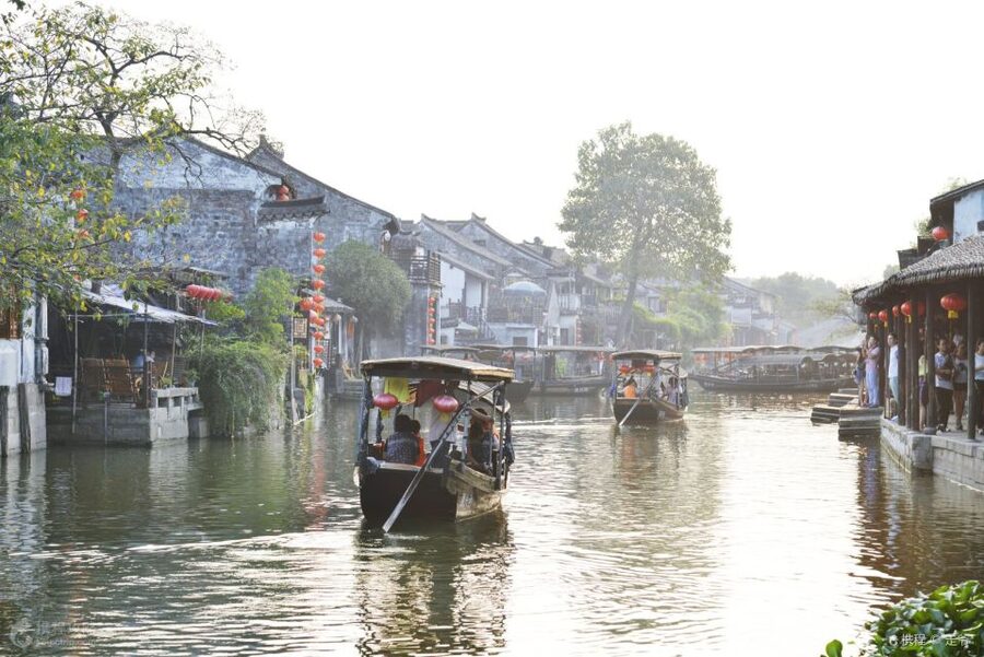 From Shanghai: Private Zhujiajiao Tour with Boat Ride - Ming and Qing bridges over the canals