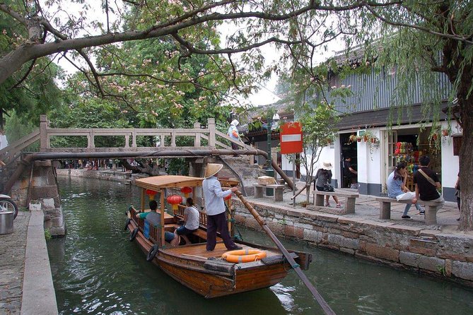 From Shanghai: Zhujiajiao Water Town Private Tour with Boat Ride - What the $139 price gives you