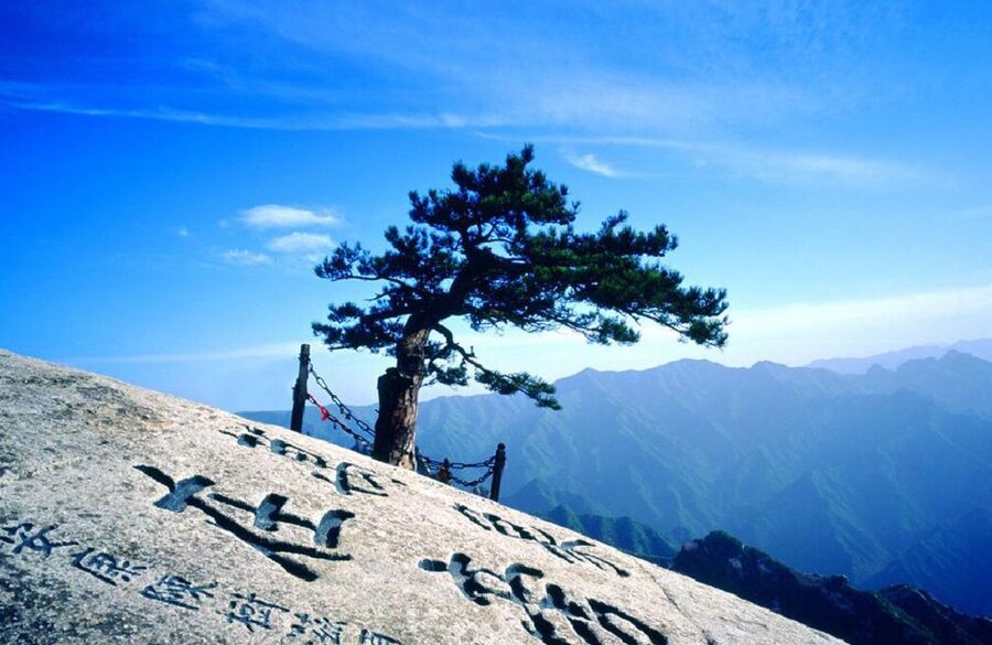 From Xi'an: Mt. Huashan Private Tour and Cable Car Ride - Practical preparation for the 10-hour day