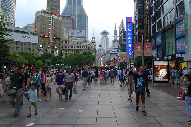 Full-Day Private Guided Tour of Shanghai - A smart first day in a very large city