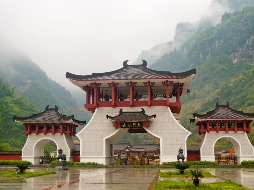 Full-Day Private Tour of Tianmen Mountain - Is $195 per person good value?