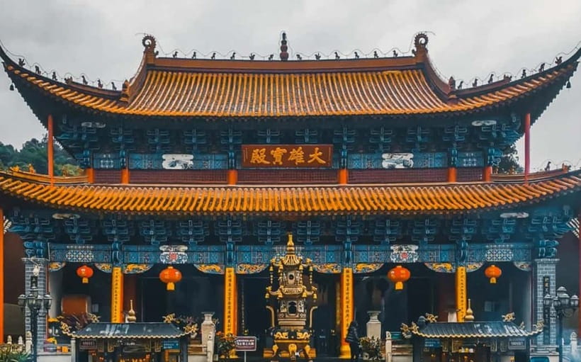 Golden Buddha & Cloud Sea: Emei Mountain Private Tour - Key points at a glance