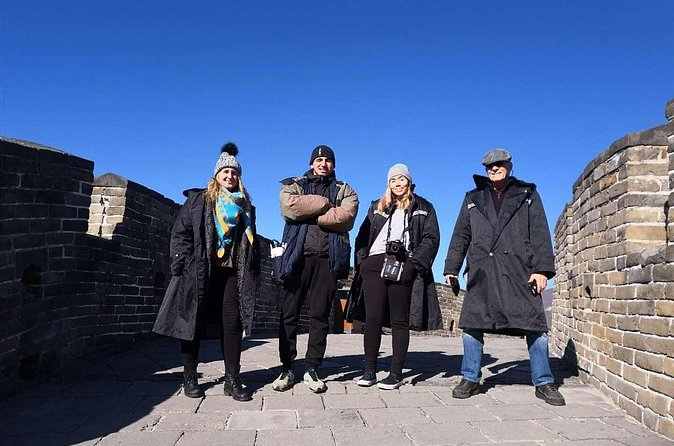 Great Wall With Beijing Capital Airport/Hotel Round-Way Transfer - Two to three hours on the Great Wall