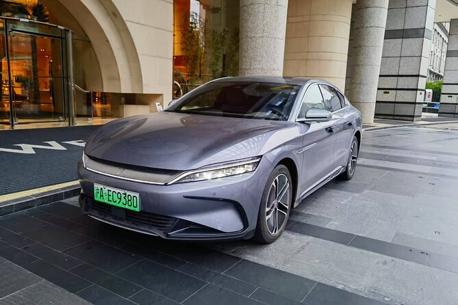 Guangzhou Baiyun Airport Guangzhou Hotels:Private with Meet & Great Service - Who gets the most value from this $33 transfer