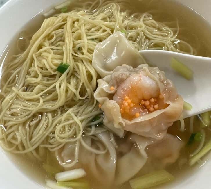 Guangzhou: Food Tour - Eat Like Local + Rice Roll Workshop - Wok-fired beef ho fun and fishball noodles