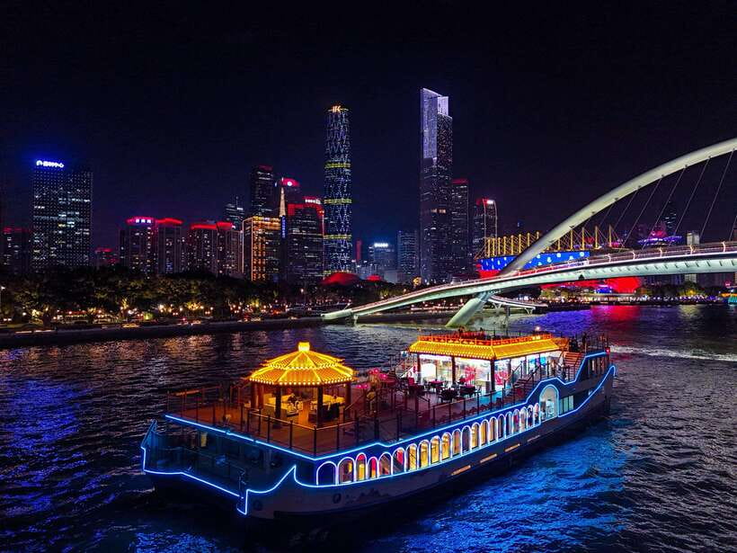 Guangzhou: Roundtrip Cruise Night View from Canton Tower - Key points to know before you book