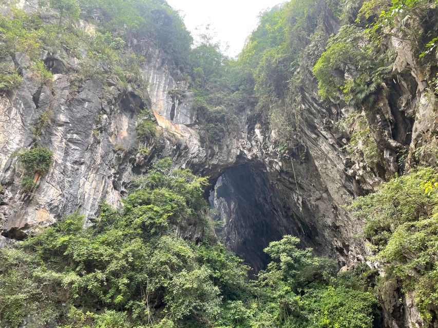 Guangzhou to Gulong Canyon and Cave Fairland PRI Day Tour - Key points at a glance