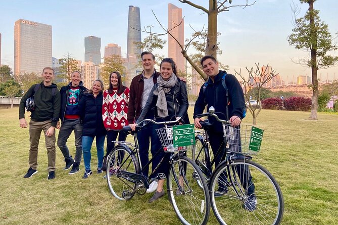 Guided Cycle Tour of Guangzhou - People’s Park and everyday Guangzhou