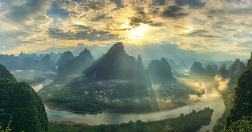 Guilin: 1-Day Cave, Xianggong Hill, Bamboo Boat & Show - Xianggong Hill and the view worth the climb
