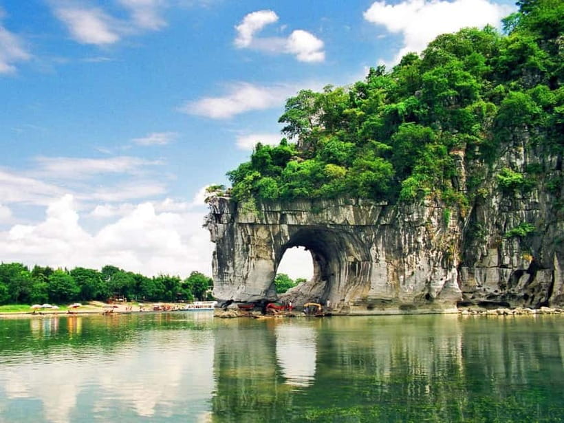 Guilin: 1-Day Iconic Landmarks & Cultural Tour - Why this Guilin day works best as a private tour