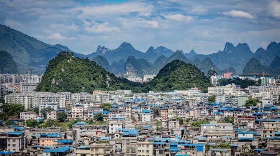 Guilin: 3-Day Private Tour with Longsheng&Cruise to Yangshuo - Day three: the Li River from Guilin to Yangshuo