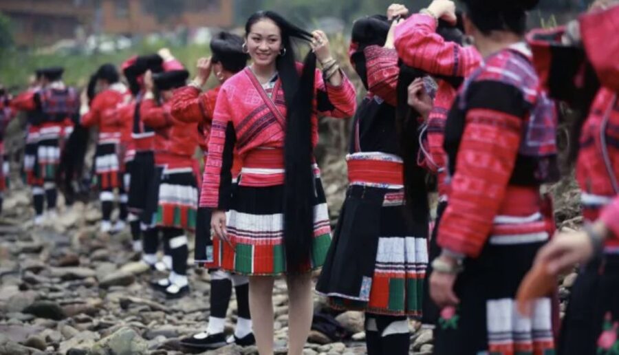 Guilin: 3-Day Private Tour with Longsheng&Cruise to Yangshuo - Day one: Guilin’s hills, cave, and city parks