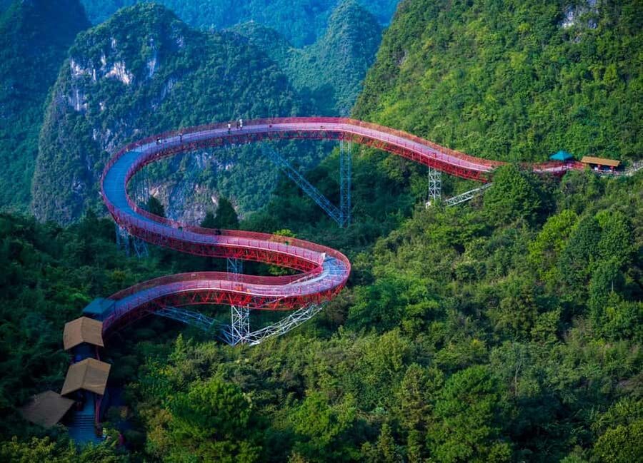 Guilin: Cave, Yulong Rafting, Glass-bottomed skywalk & Show - Reed Flute Cave: Guilin’s underground art room