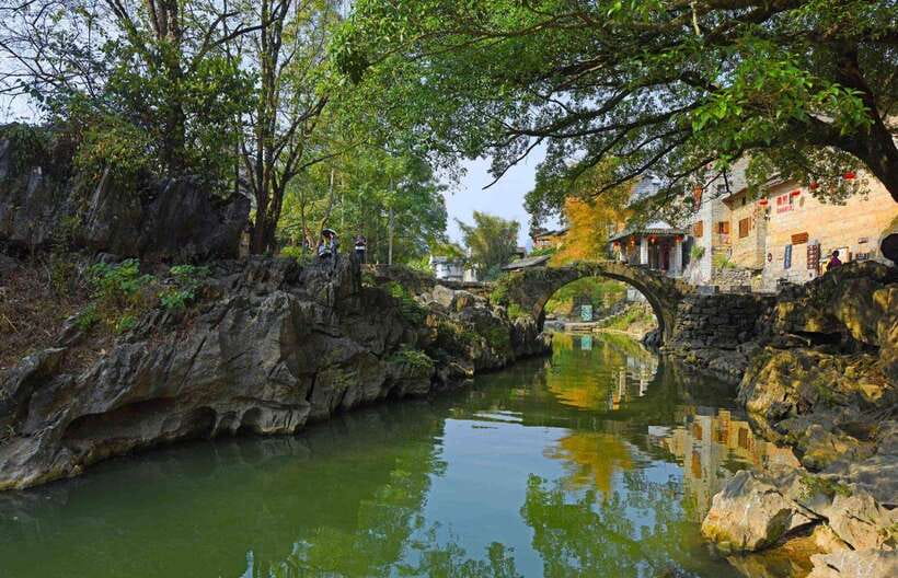 Guilin: Elephant Trunk Hill, Reed Flute Cave & Daxu Old Town - Who should book this Guilin tour?