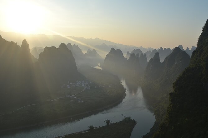 Guilin Highlights Tour Li River to Yangshuo and Xianggong Hill - Four hours among the Li River peaks