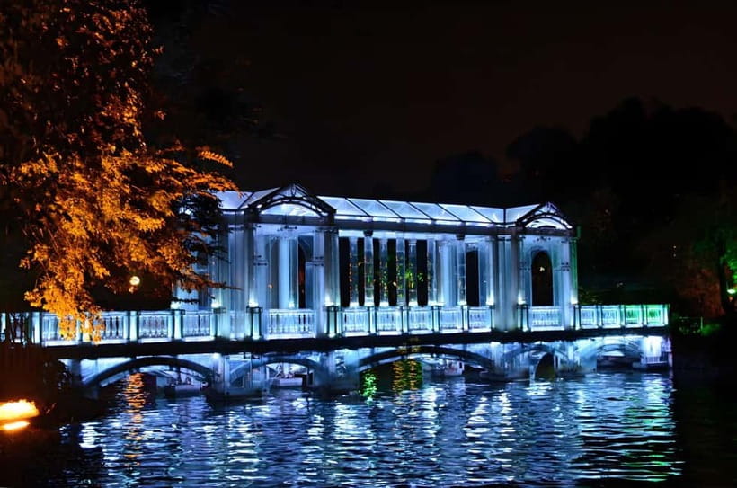 Guilin: Night Cruise on Two Rivers & Four Lakes with Lights - Hotel pickup makes the evening simple