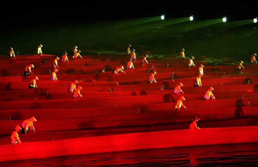 Guilin: Private Full-Day Li River Cruise and Liusanjie Show - Should you book this Guilin and Yangshuo day?