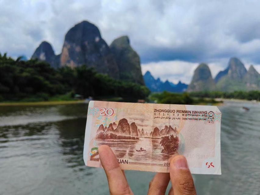 Guilin: Private Full-Day Li River Cruise and Liusanjie Show - 08:20 pickup and the ride to Zhujiang Pier