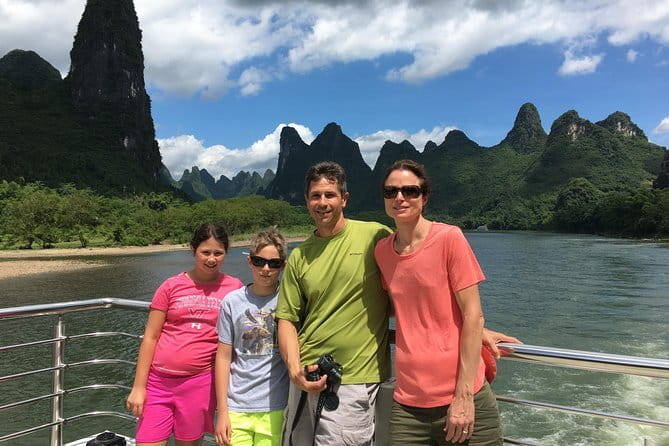 Gullin: Li River Cruise with Pickup and Yangshuo - Who will get the most from this experience?