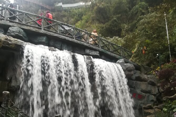 Gulong Gorge Glass Bridge and Underground River Cave Private Tour - Why this makes a good escape from Guangzhou