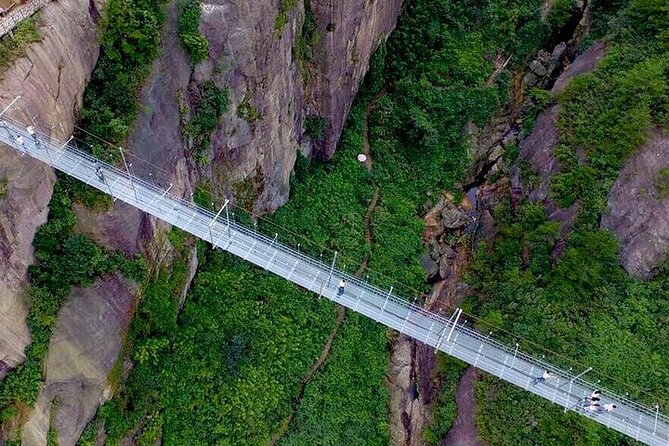 Gulong Gorge Skywalk Glass Bridge and Waterfall View Private Tour - Why Gulong Gorge makes a strong day trip