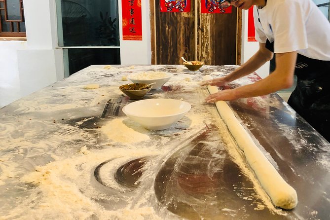 Half day Chengdu Dumpling Class: Make from Scratch - Lunch or dinner gives the class a satisfying finish
