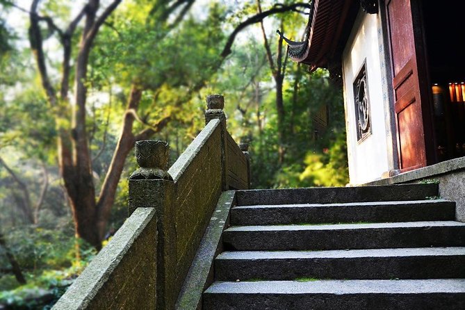 Half-Day Flexible Private Hangzhou Highlight Tour - Guides who add practical help, not just commentary