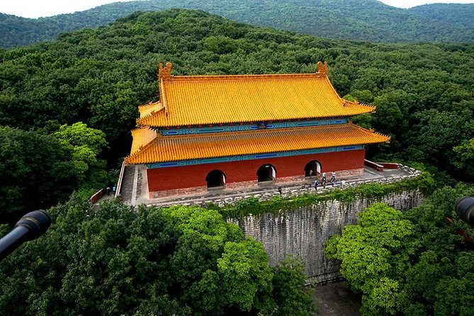 Half-Day Private Customized Nanjing City Tour - Zhonghua Gate and the old city wall