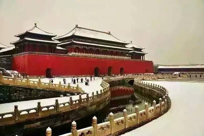 Half Day Walking Tour to Tiananmen Square and Forbidden City - The walk, the weather, and the air