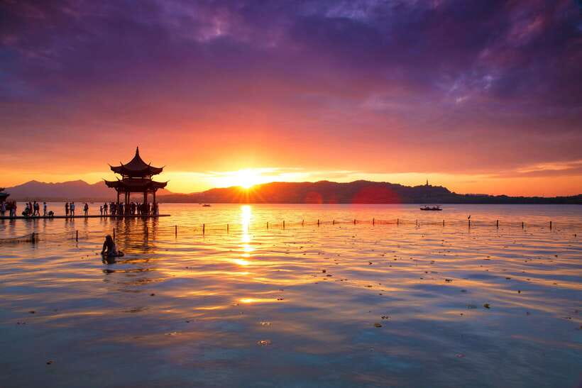 Hangzhou:Luxury West Lake Cruise+Santan Yinyue Island Ticket - What you will not get from this ticket