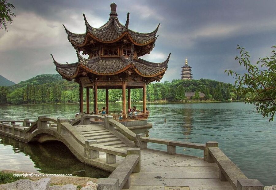 Hangzhou: Private Customized Tour of City's Top Sights - Should you book it?