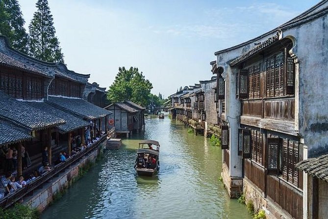 Hangzhou Private Transfer to Shanghai with stop-over at Wuzhen Water Town - A useful bridge between Hangzhou and Shanghai
