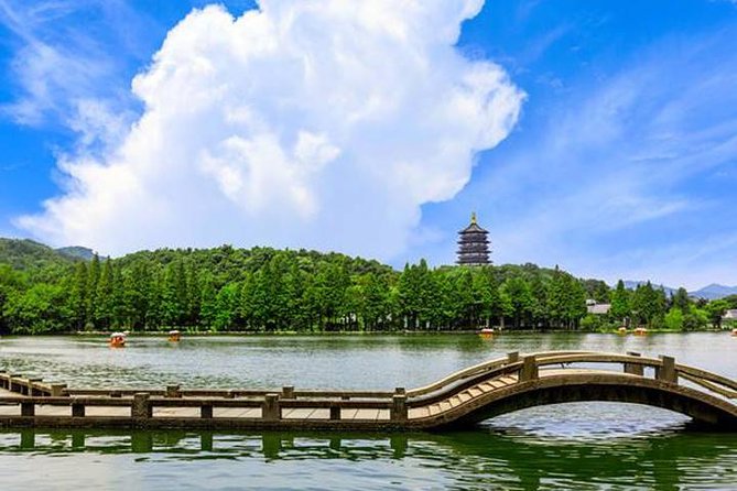 Hangzhou Xiaoshan Airport To Hangzhou downtown city one way private transfer - Key points to know before you book