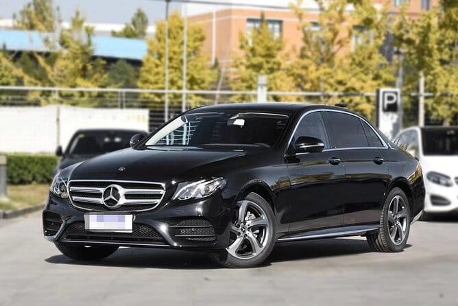 Hong Kong Airport Chauffeur Service, Hong Kong Airport Transfer - Why a private ride can help at Hong Kong Airport