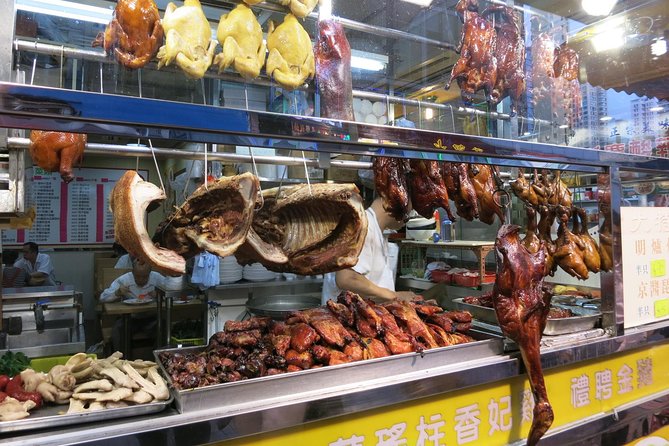 Hong Kong Cantonese Culinary Private Walking Tour - Meeting your guide and heading toward Sham Shui Po