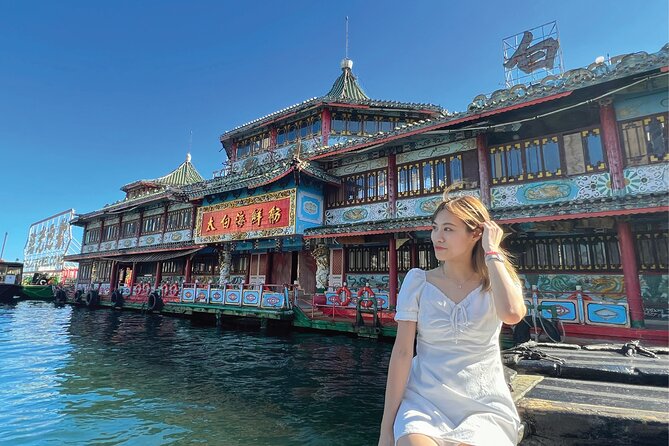 Hong Kong Fisherman’s Wharf: Aberdeen Fishing Village Boat Tour - Inside the Aberdeen Houseboat floating museum