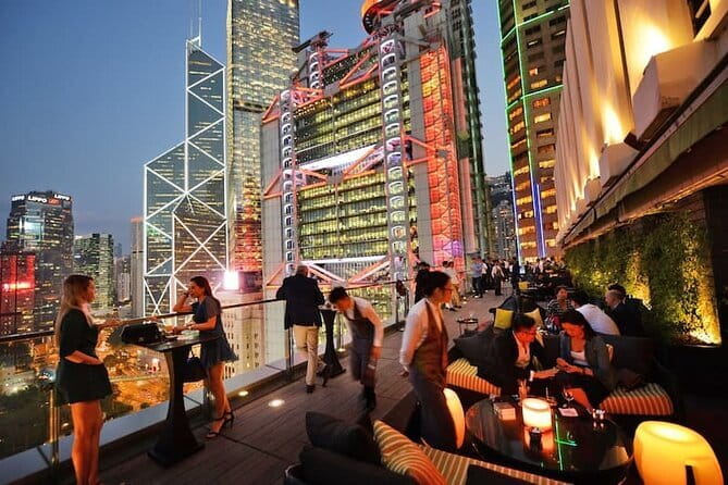Hong Kong Full-Day Private Walking Tour with a Local Guide - Shek O and Repulse Bay