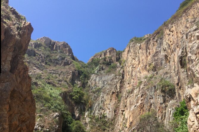 Hong Kong Global Geopark Coastal Hiking Tour - How Rory Mackay shapes the experience
