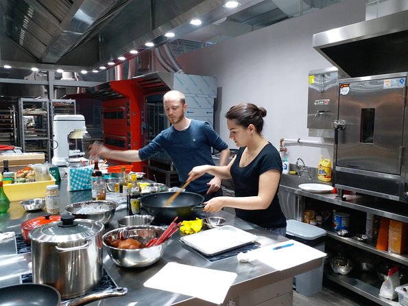 Hong Kong Market Walking Tour & Chinese Cooking Class - From Ngau Tau Kok streets to the market stalls