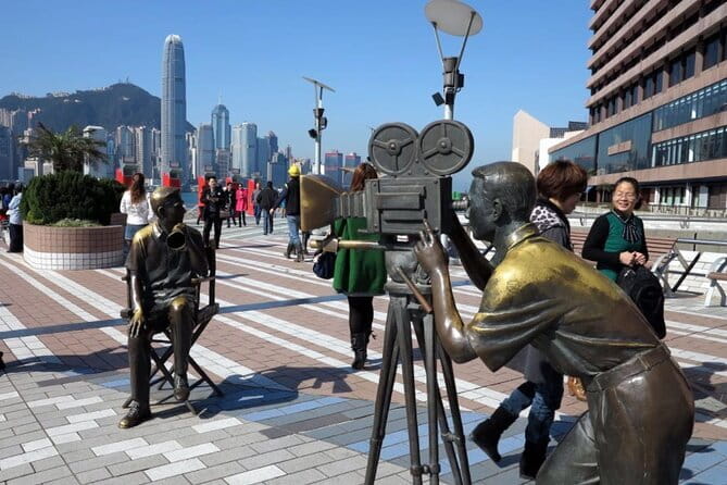 Hong Kong One Day Private Tour from Guangzhou by Bullet Train - Starting at Victoria Peak