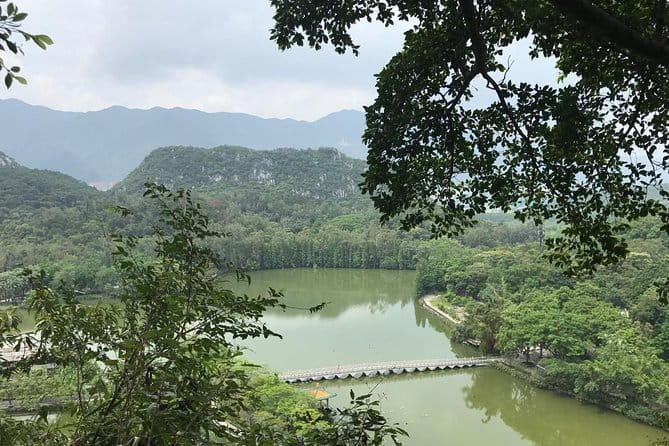 Hong Kong One Day Private Tour from Guangzhou by Bullet Train - Walking the Avenue of Stars