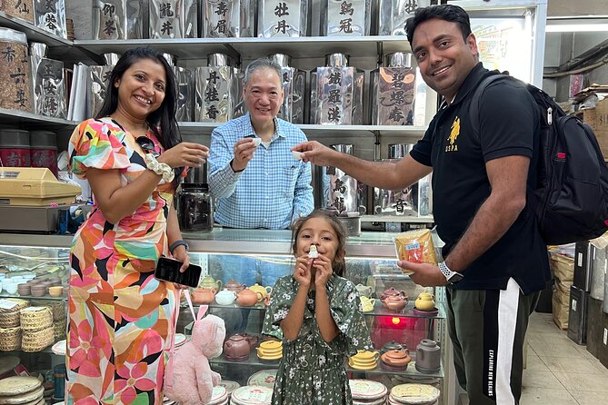 Hong Kong Private Food Tour with Michelin Street Food - Why this food walk is different from a standard tasting tour