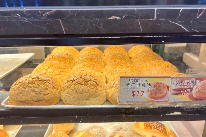 Hong Kong Private Food Tour with Michelin Street Food - Bonham Strand and the dried seafood trade