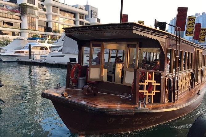 Hong Kong｜Private Sightseeing Tour with Local Driver-Guide - Aberdeen Fishing Village and life on the water