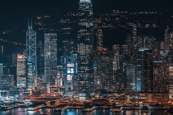 Hong Kong Private Walking Tour with a Local - Getting around without a vehicle